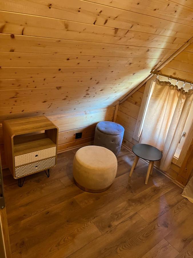 Apartmani Joka I Drvene Kucice Vrdnik Exteriör bild